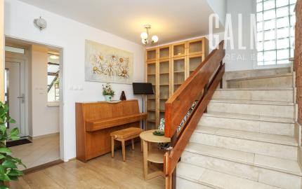 Príjemný 5 i (7i) rodinný dom, terasa, zimná záhrada, REKONŠTRUKCIA, BA IV., Chrobákova , 300 m2