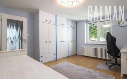 Príjemný 5 i (7i) rodinný dom, terasa, zimná záhrada, REKONŠTRUKCIA, BA IV., Chrobákova , 300 m2