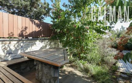 Príjemný 5 i (7i) rodinný dom, terasa, zimná záhrada, REKONŠTRUKCIA, BA IV., Chrobákova , 300 m2