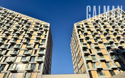 Jedinečný 2i byt s terasou a vlastnou ZÁHRADOU v centre DOWNTOWNU, METROPOLIS, Bottova ul., 110,03 m2