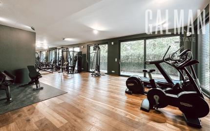 UNIQ-átny veľkometrážny 5iz byt s nádhernou záhradou v Horskom parku