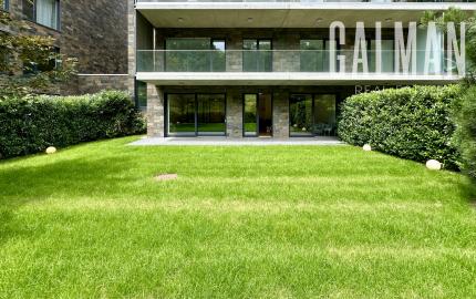 UNIQ-átny veľkometrážny 5iz byt s nádhernou záhradou v Horskom parku