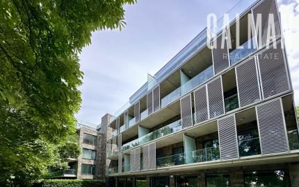 UNIQ-átny veľkometrážny 5iz byt s nádhernou záhradou v Horskom parku