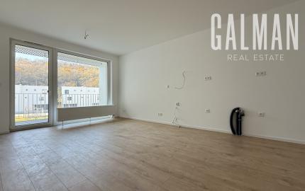 Novostavba v projekte AGÁTY, 1,5i byt s veľkým exteriérom, BA IV. Dúbravka, Agátova ul., 42,06 m2