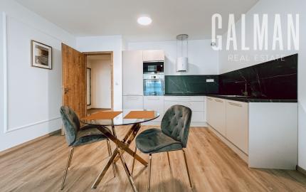 Butikový 2 izbový apartmán s loggiou v novostavbe z r.2023 Jégeho Alej