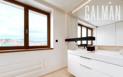 Penthouse s dvoma terasami na pešej zóne Starého Mesta