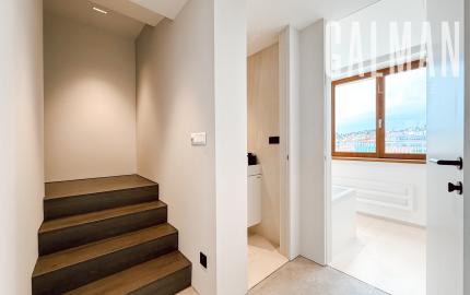 Penthouse s dvoma terasami na pešej zóne Starého Mesta