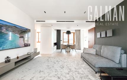 Penthouse s dvoma terasami na pešej zóne Starého Mesta