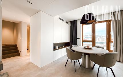 Penthouse s dvoma terasami na pešej zóne Starého Mesta