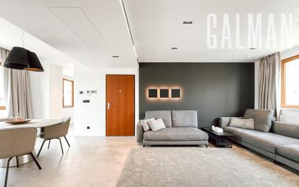 Penthouse s dvoma terasami na pešej zóne Starého Mesta