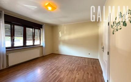 Predaj 5i RD s vinnou pivnicou v centre na námestí, Svätý Jur, Prostredná ul., 377 m2