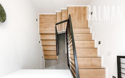 Moderná novostavba Rodinného domu s krásnym pozemkom v Zálesí