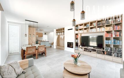 Moderná novostavba Rodinného domu s krásnym pozemkom v Zálesí