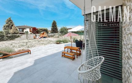 Moderná novostavba Rodinného domu s krásnym pozemkom v Zálesí