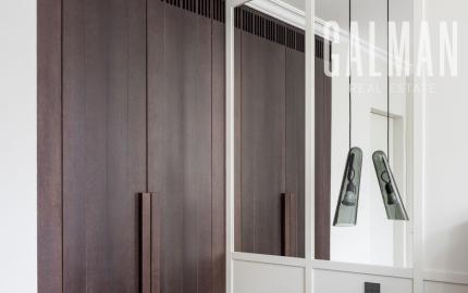 Prestížny luxusný 4 izbový byt na pešej zóne - Staré Mesto