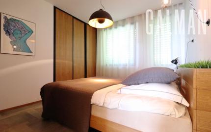 Luxusný 3 izbový byt - dizajnový projekt CUBES - garáž