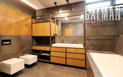 Luxusný 3 izbový byt - dizajnový projekt CUBES - garáž