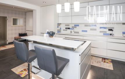 Nadštandardný a veľkorysý 6 izbový penthouse s dvomi terasami a krásnym výhľadom na mesto