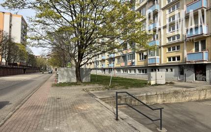 Prenájom - príjemný, zariadený 2i byt pri Račianskom mýte, REKONŠTRUKCIA, ul. J.C. Hronského, 63 m2