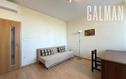 Veľkometrážny 3i byt v centre s výhľadmi a garážovým státím , NOVOSTAVBA, BA I., 137,80 m2