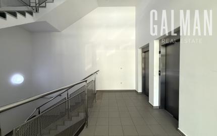 Veľkometrážny 3i byt v centre s výhľadmi a garážovým státím , NOVOSTAVBA, BA I., 137,80 m2