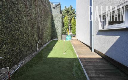 Nadštandardný 6i RD s bazénom na Hradnom kopci, BA I. Staré Mesto, pozemok 1118 m2