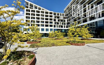 Veľký, ZARIADENÝ 2i byt s exteriérom v NÍZKONÁKLADOVEJ novostavbe, BA II.,  75,70 m2