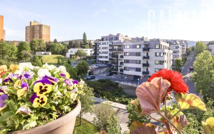 Pekný 3i byt s dvoma exteriérmi pri lese v NOVOSTAVBE Záhradné Vily, BA IV., Dúbravka , 89,34 m2