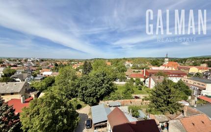 PRÍJEMNÝ 3 izbový byt, REKONŠTRUKCIA, panoramatický výhľad, CENTRUM Stupavy, 72,50 m2