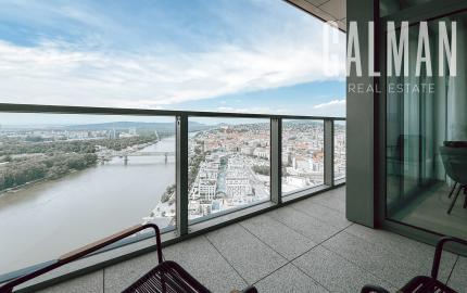 Luxusný 2 izbový byt s výhľadom na hrad v Eurovea Tower