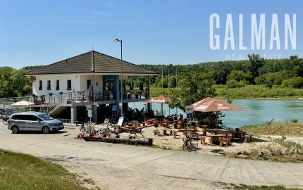 Celoročne obývateľná , moderne zariadená 4i rekreačná chata pri lese , NOVOSTAVBA, Gabčíkovo- Prístav,