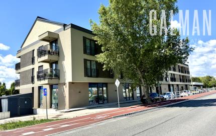 Novostavba 4i bytu s TERASOU v NADŠTANDARDNOM nízko podlažnom projekte Sady Jarovce, BA V., 130,52 m2