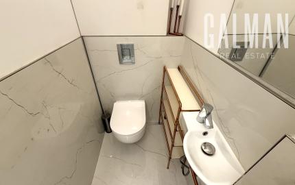 Tichý 1,5i byt v úplnom centre mesta, REKONŠTRUKCIA , BA I., Karadžičova ul., 46 m2
