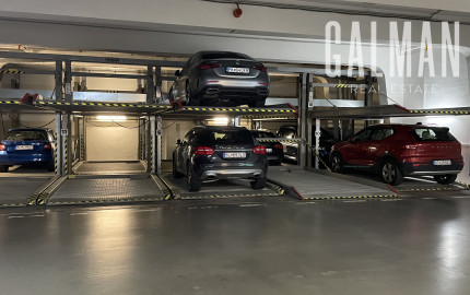 Nadštandardný veľkometrážny 2i byt v centre na nábreží Dunaja, Vajanského nábrežie, 106,60 m2