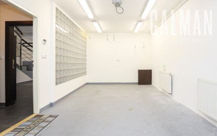 EXKLUZÍVNE Príjemný 5i RD v uzatvorenom a tichom súkromnom areáli na Kolibe, BA III. Trinásta ul., ÚP 282 m2
