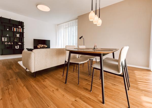 Priestranný moderný 2 izbový byt s terasou a garážou - Horský park