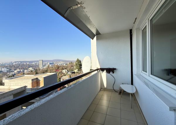 4 izbový zariadený byt s panoramatickým výhľadom v blízkosti Horského parku, BA I. - Staré Mesto, 85 m2