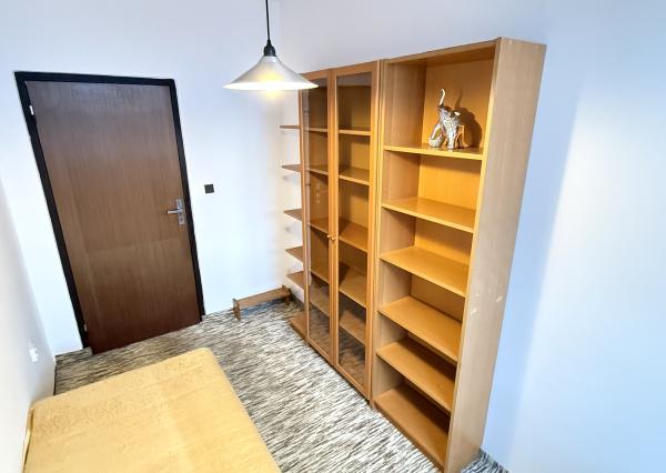 4 izbový zariadený byt s panoramatickým výhľadom v blízkosti Horského parku, BA I. - Staré Mesto, 85 m2