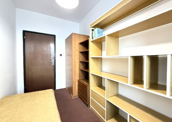 4 izbový zariadený byt s panoramatickým výhľadom v blízkosti Horského parku, BA I. - Staré Mesto, 85 m2