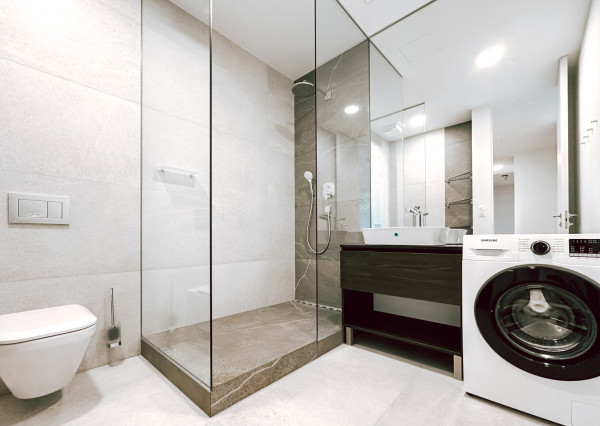 UNIQ-átny veľkometrážny 5iz byt s nádhernou záhradou v Horskom parku