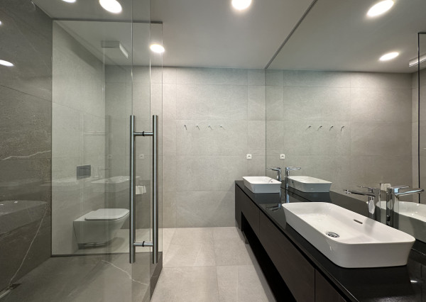 UNIQ-átny veľkometrážny 5iz byt s nádhernou záhradou v Horskom parku