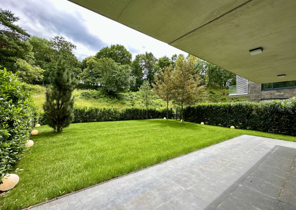 UNIQ-átny veľkometrážny 5iz byt s nádhernou záhradou v Horskom parku