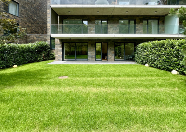 UNIQ-átny veľkometrážny 5iz byt s nádhernou záhradou v Horskom parku