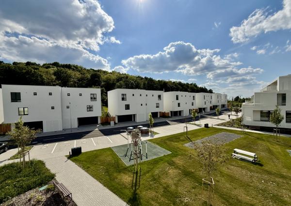 Novostavba v projekte AGÁTY, 1,5i byt s veľkým exteriérom, BA IV. Dúbravka, Agátova ul., 42,06 m2