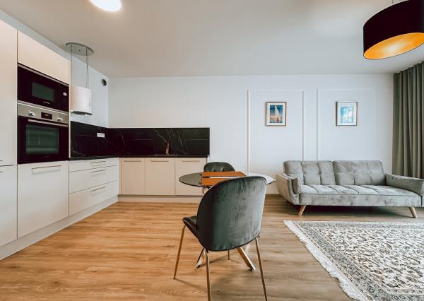 Butikový 2 izbový apartmán s loggiou v novostavbe z r.2023 Jégeho Alej