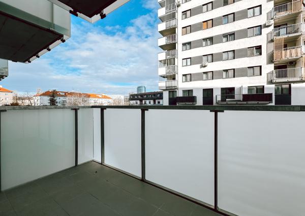 Butikový 2 izbový apartmán s loggiou v novostavbe z r.2023 Jégeho Alej