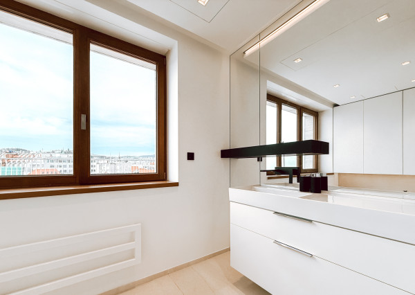 Penthouse s dvoma terasami na pešej zóne Starého Mesta