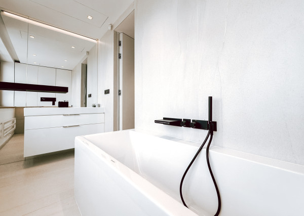 Penthouse s dvoma terasami na pešej zóne Starého Mesta