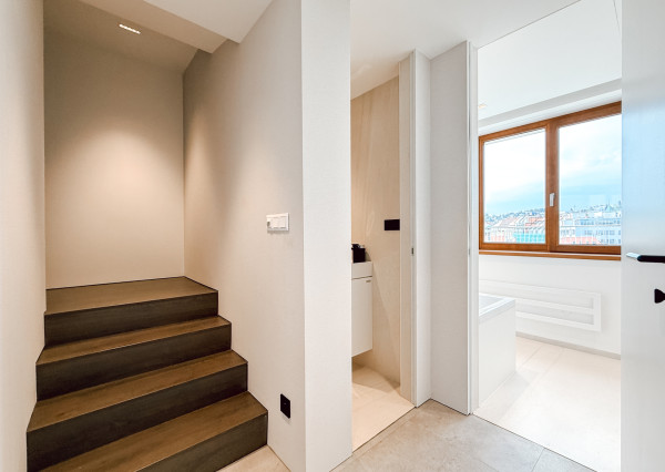 Penthouse s dvoma terasami na pešej zóne Starého Mesta