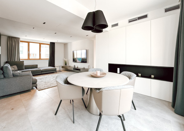 Penthouse s dvoma terasami na pešej zóne Starého Mesta